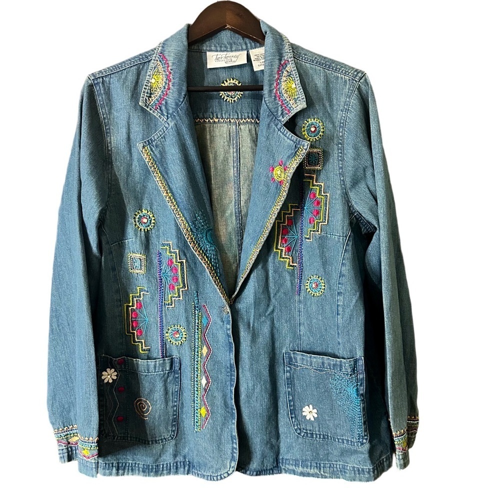 Blaire Two-Twenty Collection Blue Denim Jacket with Colorful Embroidery Sz L